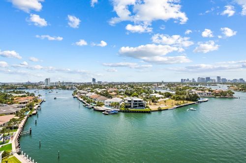 1403-3055 Harbor Dr, Fort Lauderdale, FL, 33316-2460 | Card Image