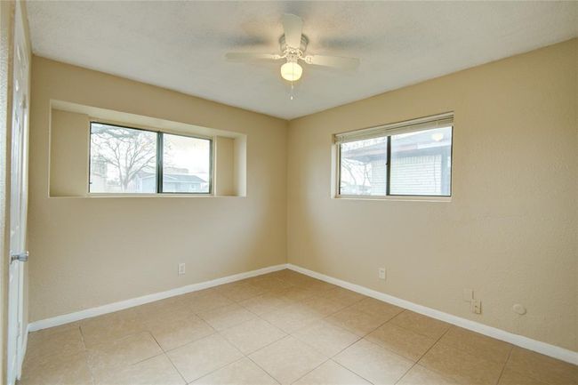 222 S Avenue G, House other with 4 bedrooms, 3 bathrooms and null parking in Freeport TX | Image 17