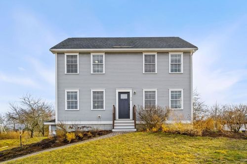 34 Orchard Hill Road, Epping, NH, 03042 | Card Image