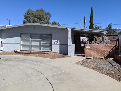 5801 E 2nd St, Tucson, AZ, 85711-1513 | Card Image