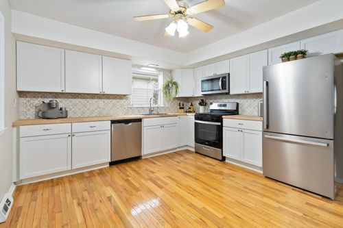 21 Virginia Ave, Winchester, KY, 40391-1119 | Card Image