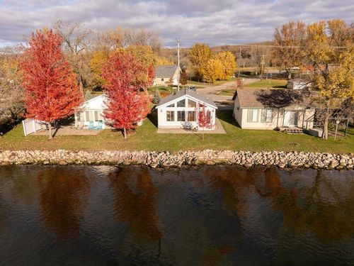 23355 N Lakeshore Dr, Glenwood, MN, 56334-9369 | Card Image