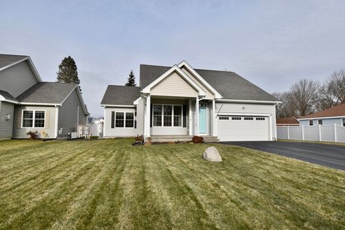 73-73 Plummer Ave, Whitinsville, MA, 01588-1513 | Card Image