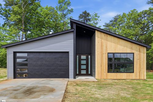 1081 Country Club Road, Pickens, SC, 29671 | Card Image