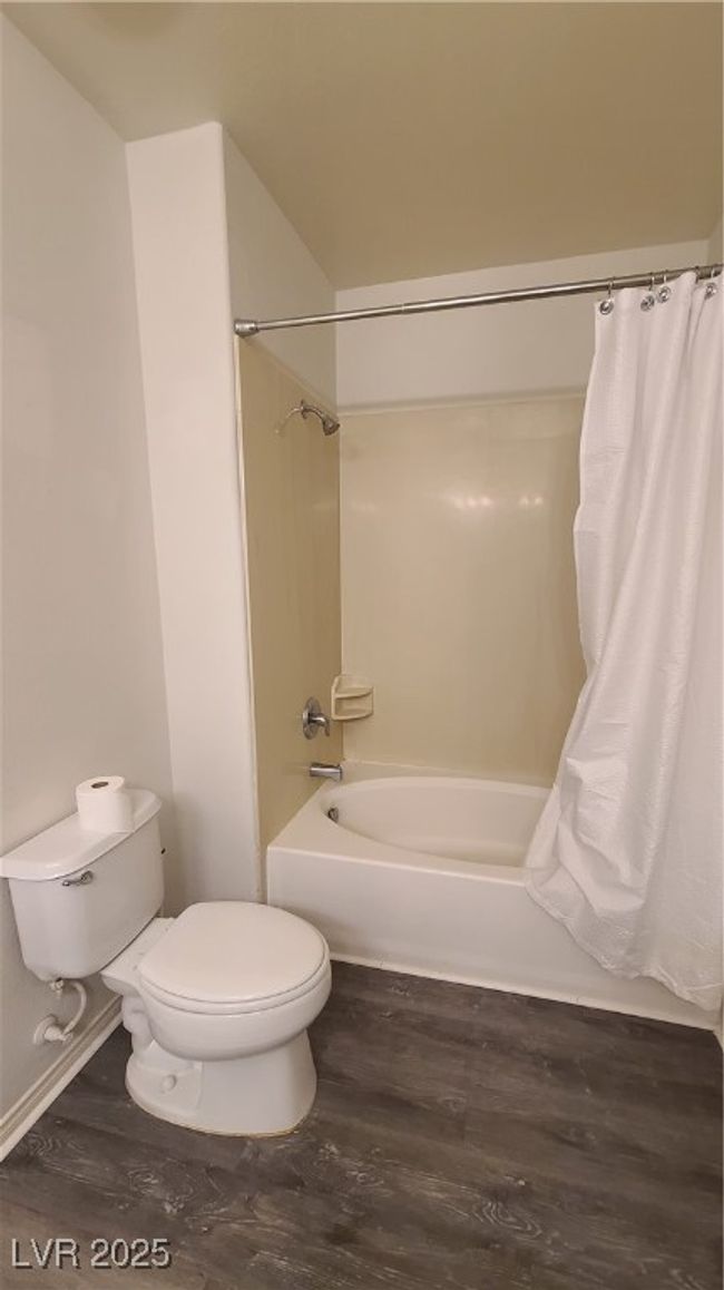117 - 38 E Serene Ave, Condo with 2 bedrooms, 2 bathrooms and null parking in Las Vegas NV | Image 24