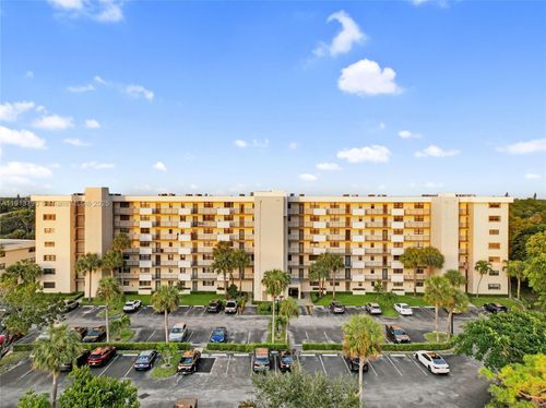 2-2430 Deer Creek Country Club Blvd, Deerfield Beach, FL, 33442-1102 | Card Image