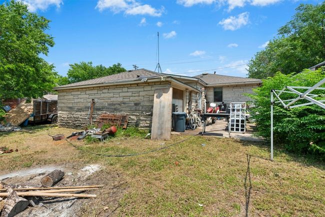 4308 Red River St, House other with 2 bedrooms, 2 bathrooms and 2 parking in Austin TX | Image 25