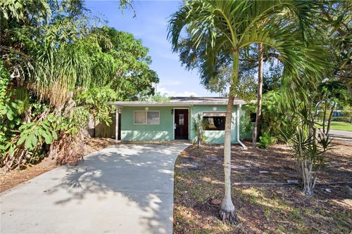 6801 46th Ave N, St Petersburg, FL, 33709-4705 | Card Image