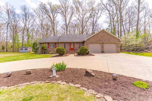 805 W Melchoir Dr S, Santa Claus, IN, 47579-6229 | Card Image