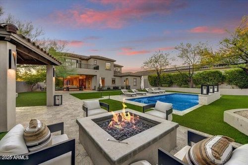 9939 E Desert Jewel Dr, Scottsdale, AZ, 85255-9220 | Card Image