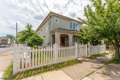 34 Erie St, Elizabethport, NJ, 07206-1506 | Card Image