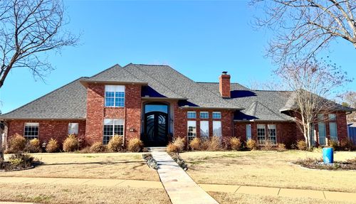 18 Dover Cir, Bossier City, LA, 71111-6001 | Card Image