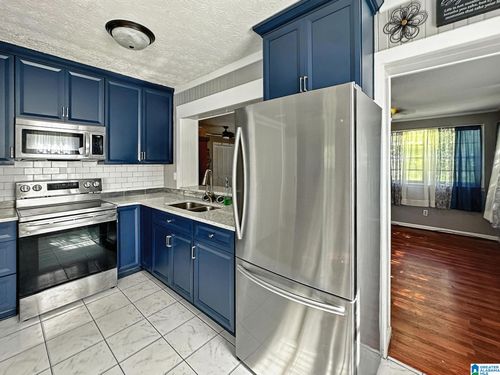 1006 2nd Ave N, Clanton, AL, 35045-2602 | Card Image