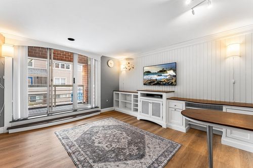 11-20 Chestnut St, Cambridge, MA, 02139-4850 | Card Image