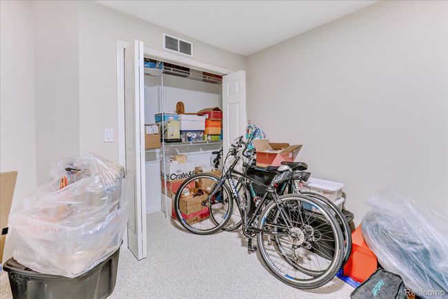 6522 Scenic Pines Ct, Condo with 3 bedrooms, 4 bathrooms and null parking in Clarkston MI | Image 43