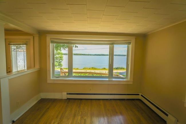1227 E Shore Rd, House other with 3 bedrooms, 2 bathrooms and null parking in Isle La Motte VT | Image 9