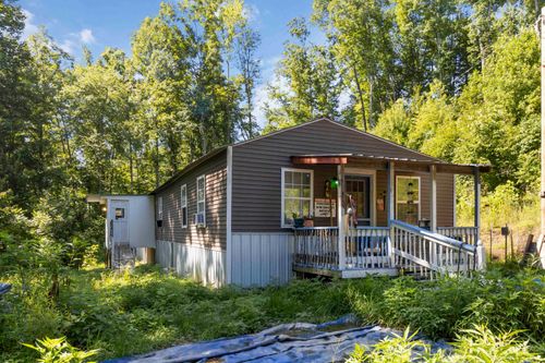 151 Walter Crabtree Rd, Pine Knot, KY, 42635 | Card Image
