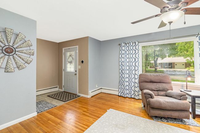 Main Living | Image 7