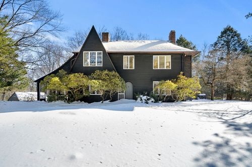 893 Highland St, South Hamilton, MA, 01982-1041 | Card Image