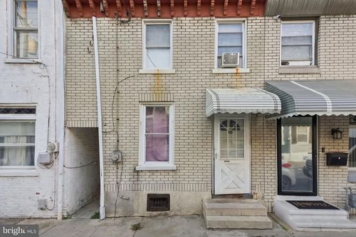 324 Spring Garden St, READING, PA, 19602-1910 | Card Image