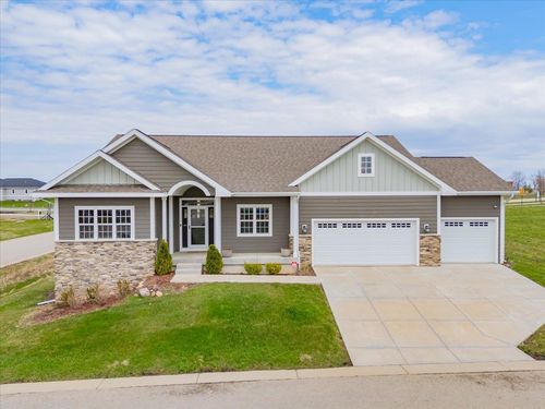 5830 Eagle Prairie Ct, WESTPORT, WI, 53597-8728 | Card Image