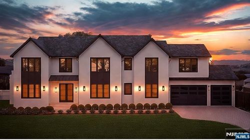 97 Prescott St, Demarest, NJ, 07627-1406 | Card Image