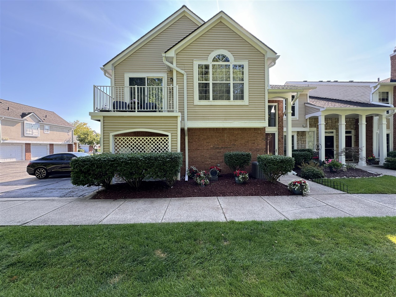 Scotland Blvd, Shelby Township, MI 48316