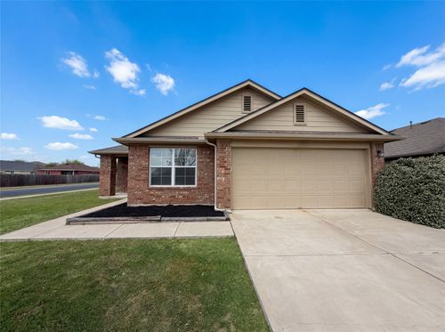 201 Camellia Dr, Hutto, TX, 78634-4577 | Card Image