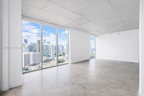 apt-3001-151 Se 1st St, Miami, FL, 33131-1457 | Card Image