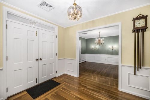 11 Strawberry Hill Rd, Bedford, NH, 03110-5608 | Card Image