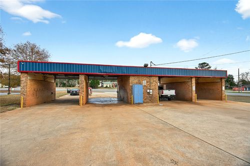 1706 S Broad Ave, lanett, AL, 36863-3103 | Card Image