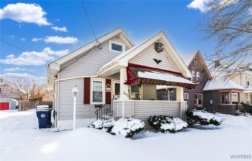 145 61st Street, Niagara Falls, NY, 14304 | Card Image