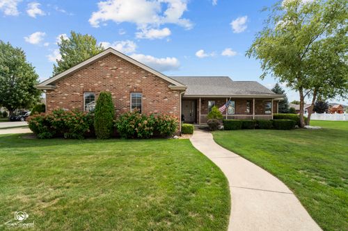 624 Brian Dr, Manteno, IL, 60950-1674 | Card Image