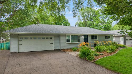 124 Harrington Dr, Long Lake, MN, 55356-9710 | Card Image