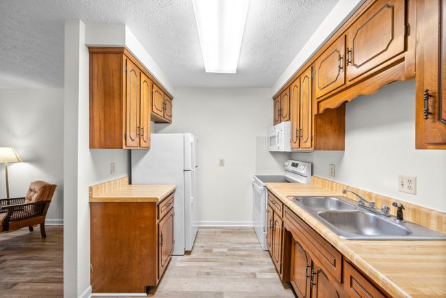 APT-47 - 102 Laurel Cove Dr, Condo with 1 bedrooms, 1 bathrooms and null parking in Hopkinsville KY | Image 7
