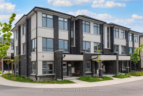 1383 Bradenton Path, Oshawa, ON, L1K1A9 | Card Image