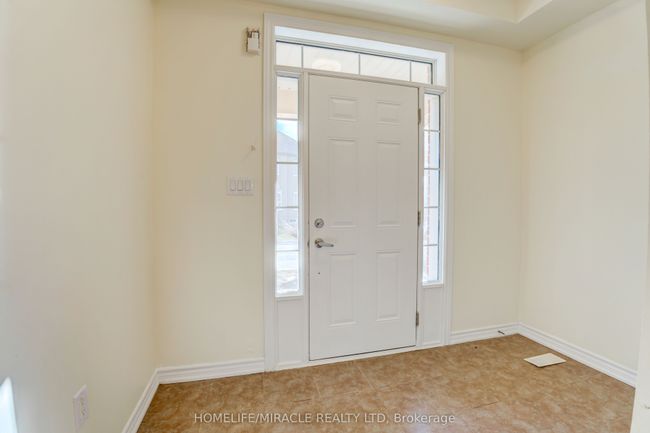 11 Sail Rd, House attached with 4 bedrooms, 3 bathrooms and 1 parking in Brampton ON | Image 4