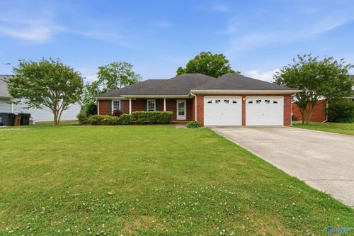 2305 Winthrop Dr Sw, Decatur, AL, 35603-1153 | Card Image