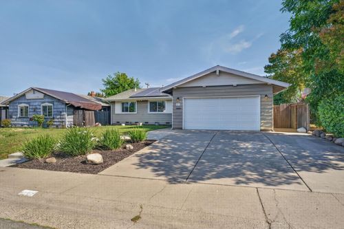 6431 Madison Avenue, Carmichael, CA, 95608 | Card Image