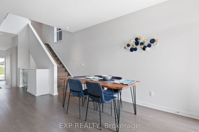 244 Shuttleworth Dr, House attached with 3 bedrooms, 3 bathrooms and 1 parking in Gloucester ON | Image 21