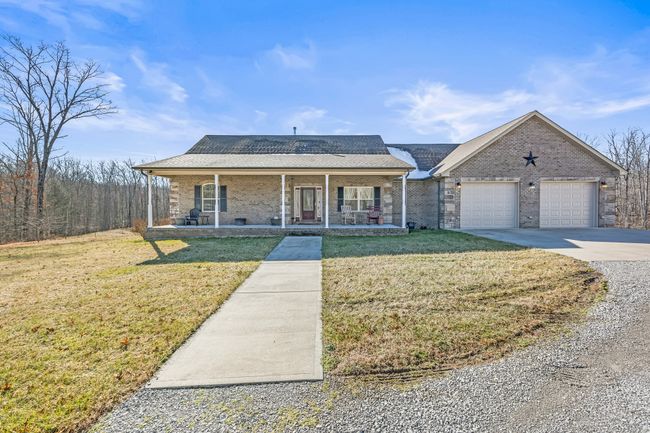 1469 Junior Camp Rd, House other with 3 bedrooms, 2 bathrooms and 14 parking in Monterey TN | Image 5