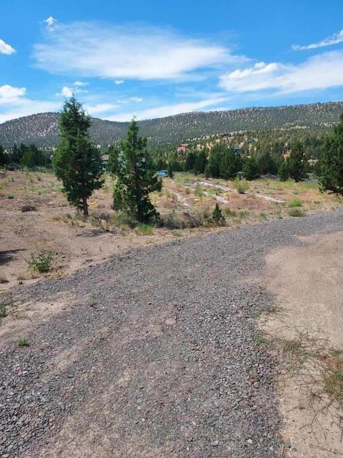 10740 Se Conestoga Ln, Prineville, OR, 97754-6901 | Card Image