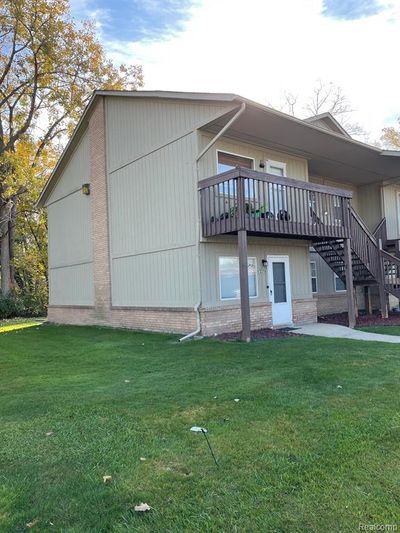 19 - 25670 E Lira Lane W, Condo with 2 bedrooms, 1 bathrooms and null parking in Warren MI | Image 3