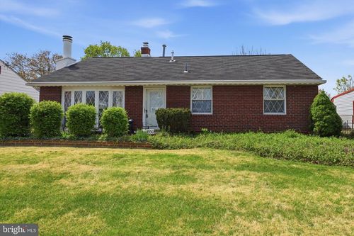 3550 Delancy Dr, BENSALEM, PA, 19020-1315 | Card Image