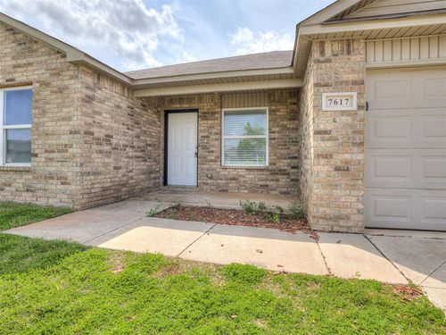 7617 Leichter Avenue, Oklahoma City, OK, 73132 | Card Image