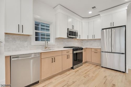 196 Taylor St, Orange, NJ, 07050-3412 | Card Image