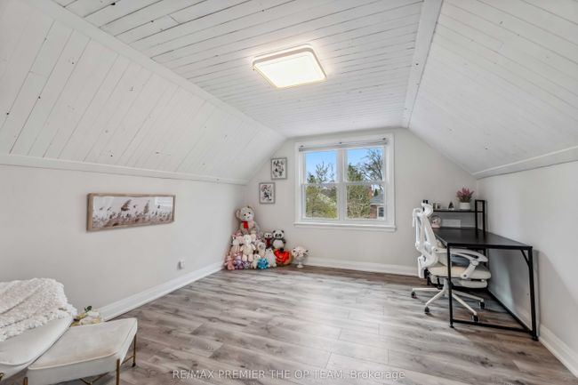 273 E 13 Th St, House other with 5 bedrooms, 3 bathrooms and 5 parking in Hamilton ON | Image 26