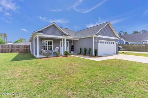117 Zonnie Ln, Hampstead, NC, 28443-8721 | Card Image