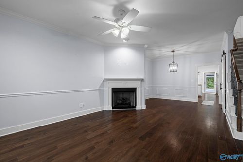 493 Wade Rd Se, Owens Cross Roads, AL, 35763-9129 | Card Image