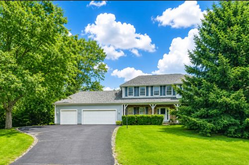 2120 Kenton Ln, Libertyville, IL, 60048-1500 | Card Image